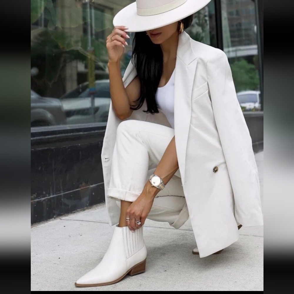 🌻 Marc Fisher Yarita Ankle Boots